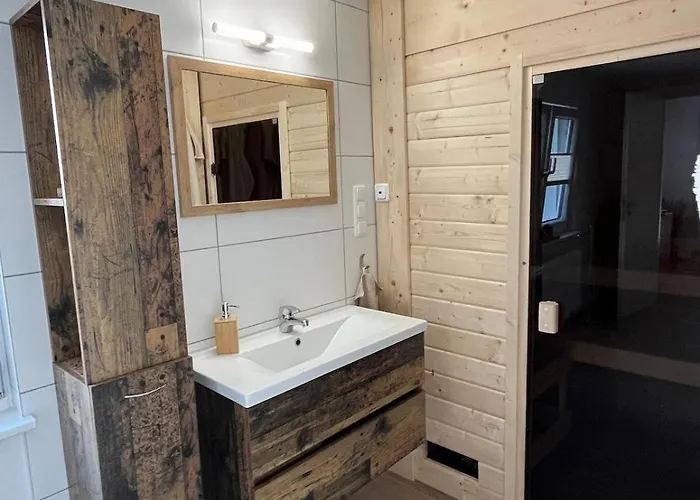 Neubauer * Schwerin (Mecklenburg-Vorpommern)